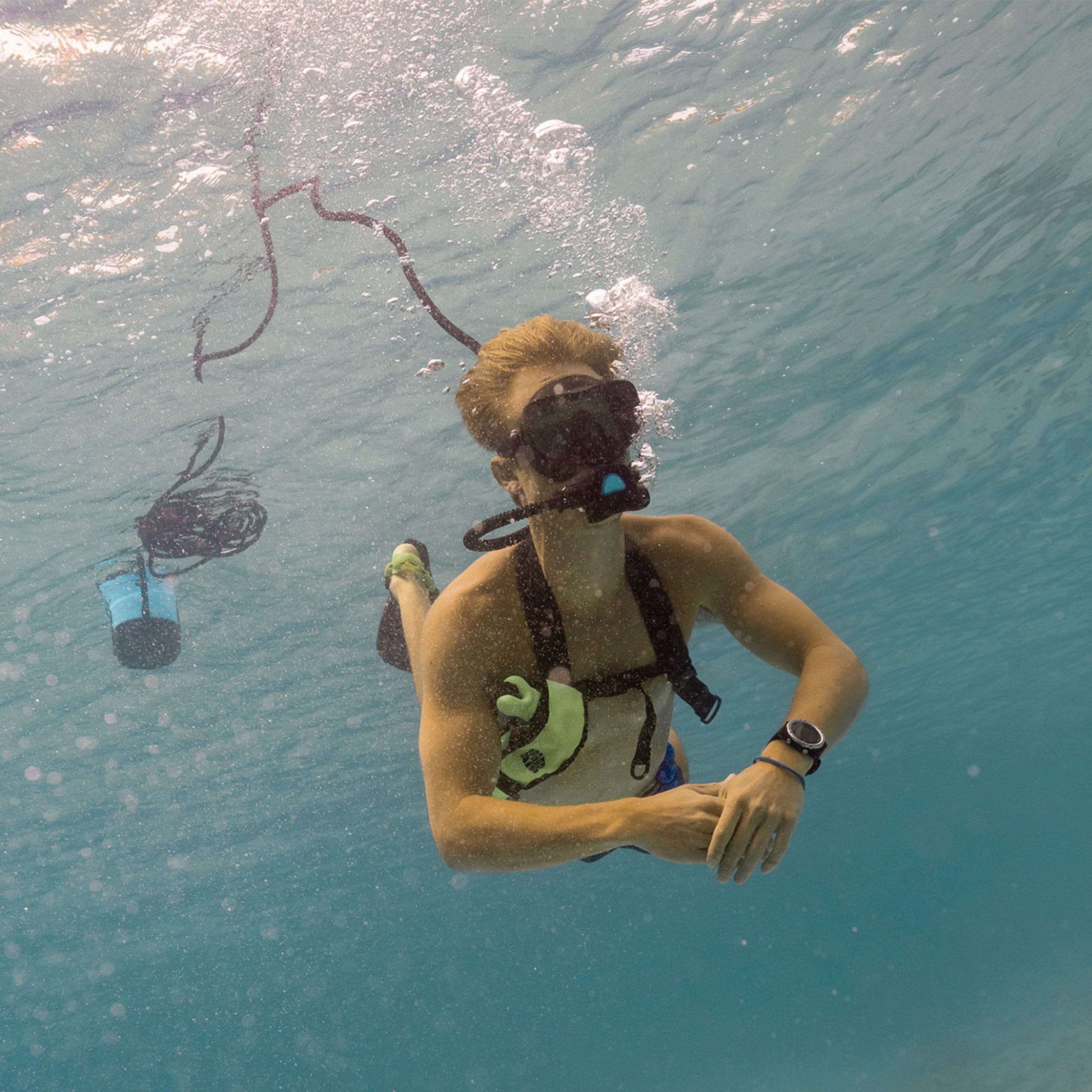 BLU3 Dive Systems Diving & Snorkeling Blu3 Nomad Dive System (30ft)- 2 Batteries